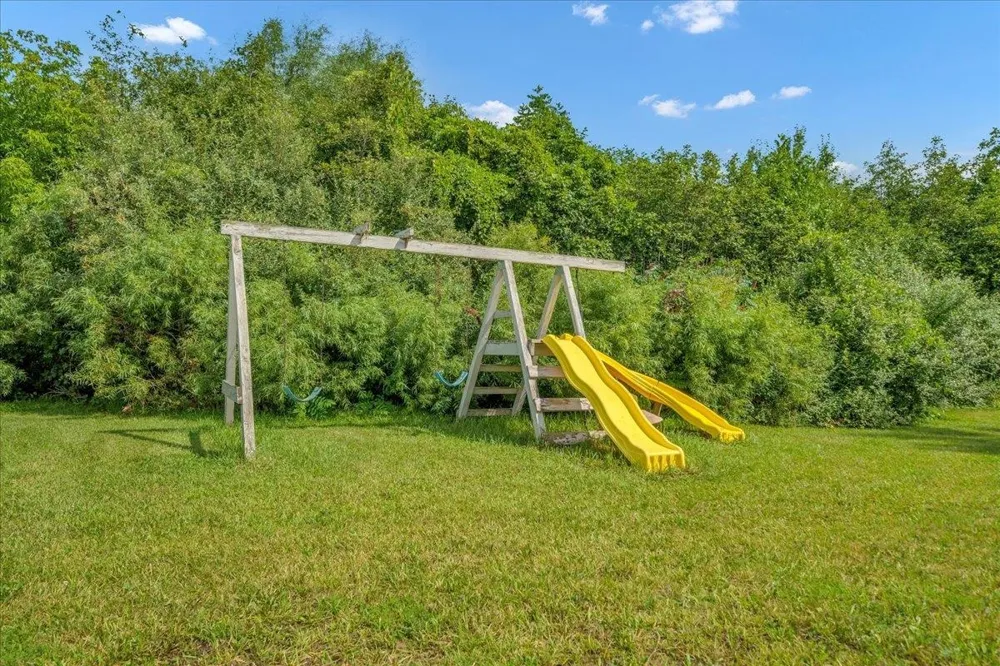 1870 M-65 Burleigh Township, MI 48770