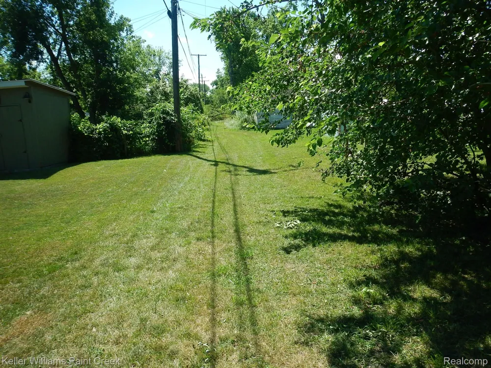 2600 VANNESS STREET Port Huron City, MI 48060