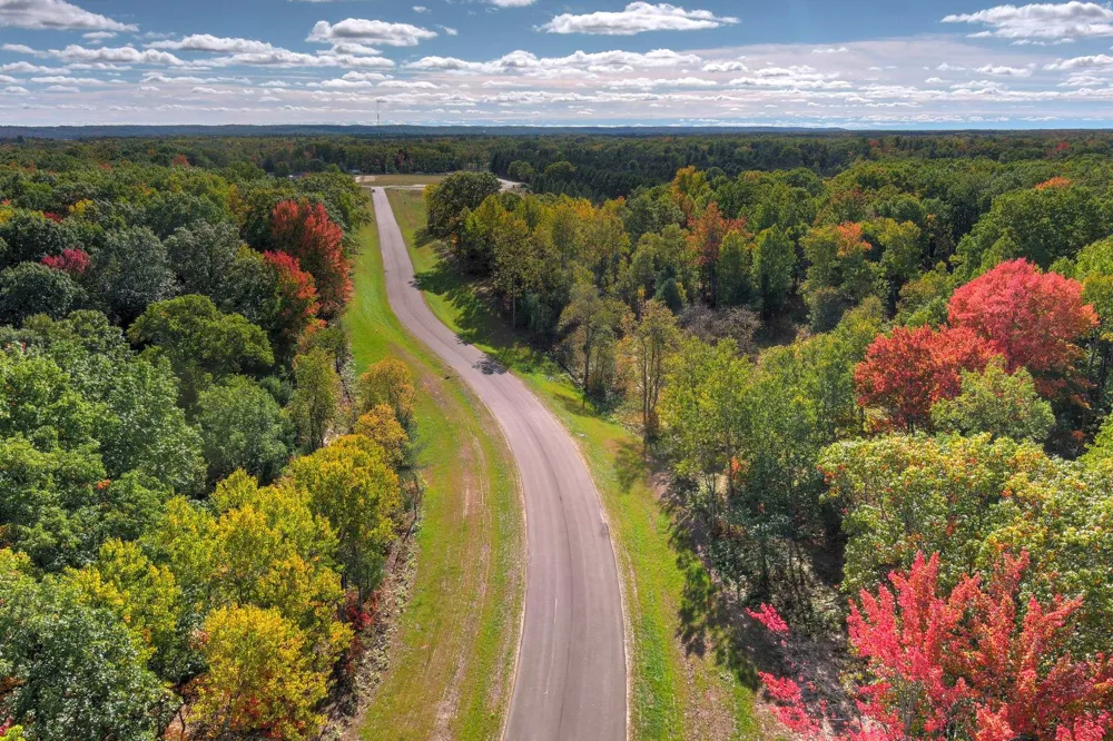 1647 Mary Lou Manor Green Lake Township, MI 49643