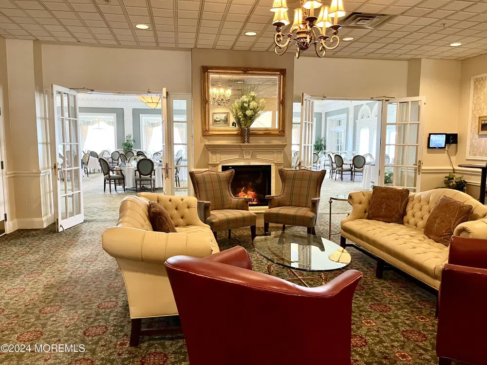 700 Ocean Avenue #G38 Spring Lake, NJ 07762