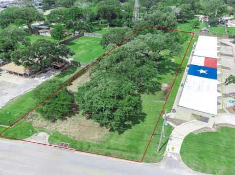 516 Brazosport Blvd South