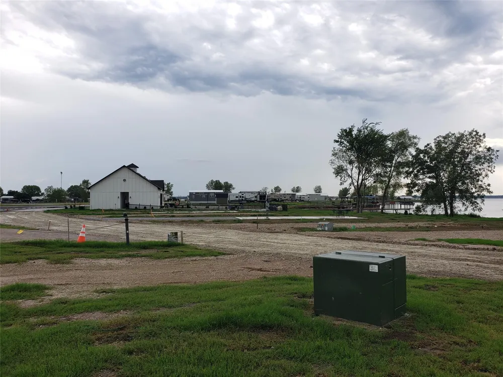 6148 Peninsula Road Kerens, TX 75144