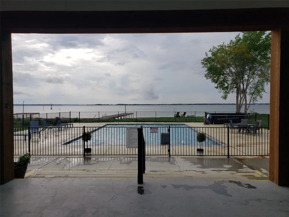 6148 Peninsula Road Kerens, TX 75144