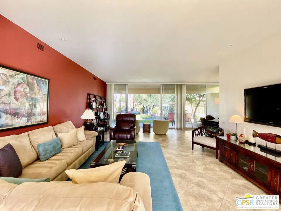 272 Desert Lakes Drive Palm Springs, CA 92264
