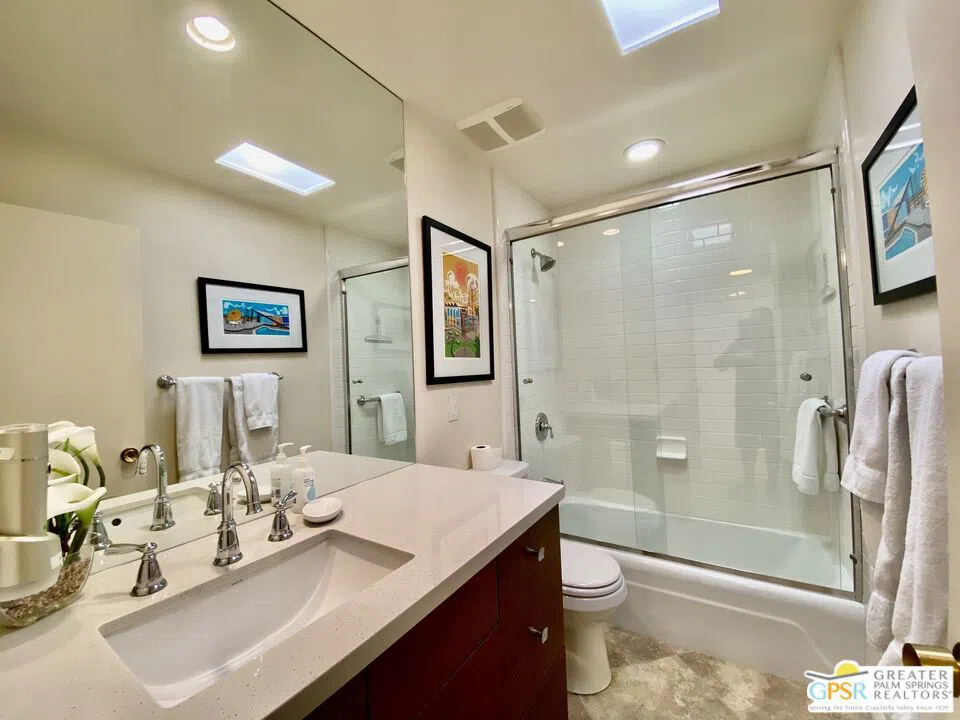 272 Desert Lakes Drive Palm Springs, CA 92264