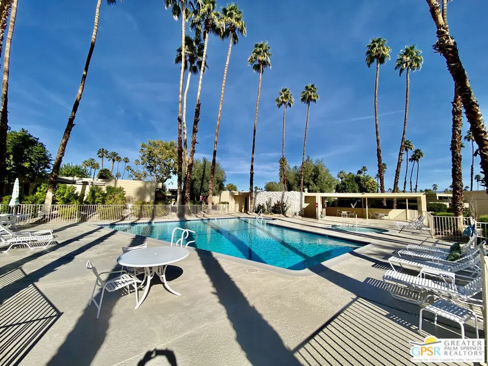 272 Desert Lakes Drive Palm Springs, CA 92264