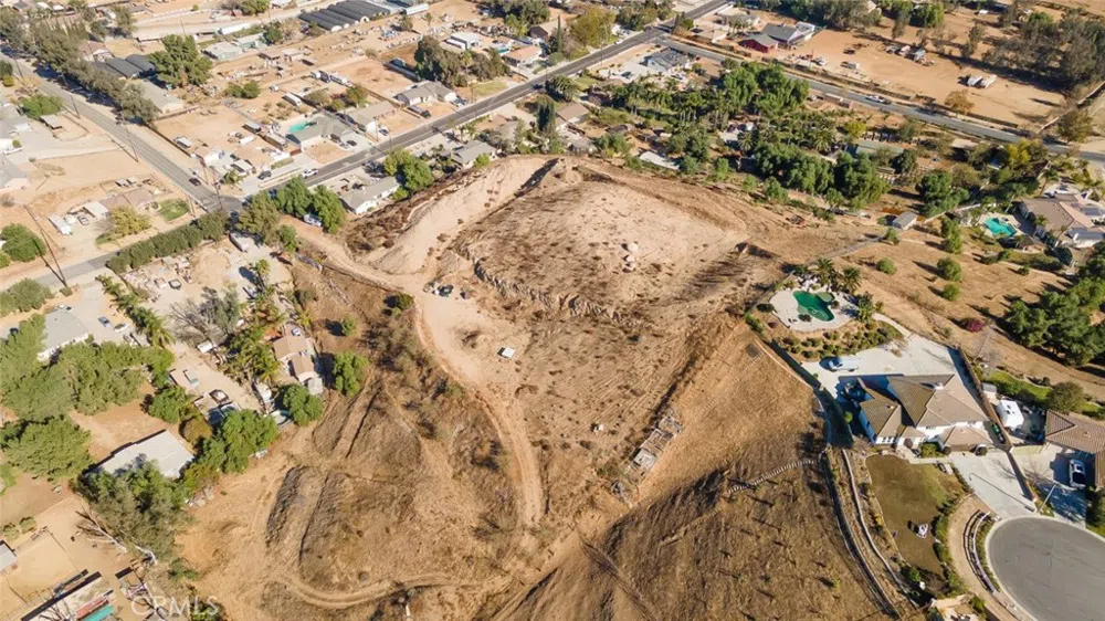 1st St Norco, CA 92860