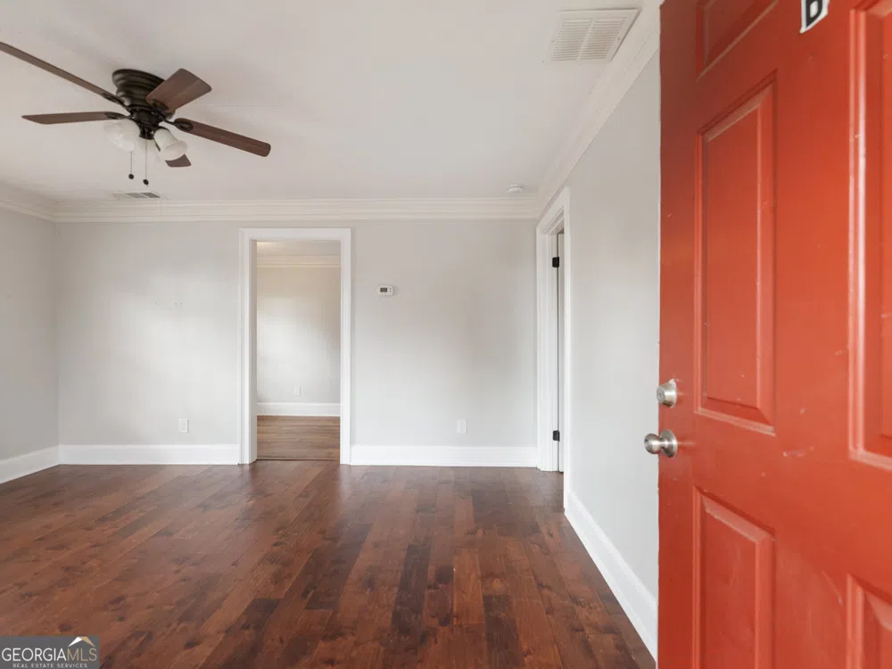 245 W Moreno ST Buford, GA 30518