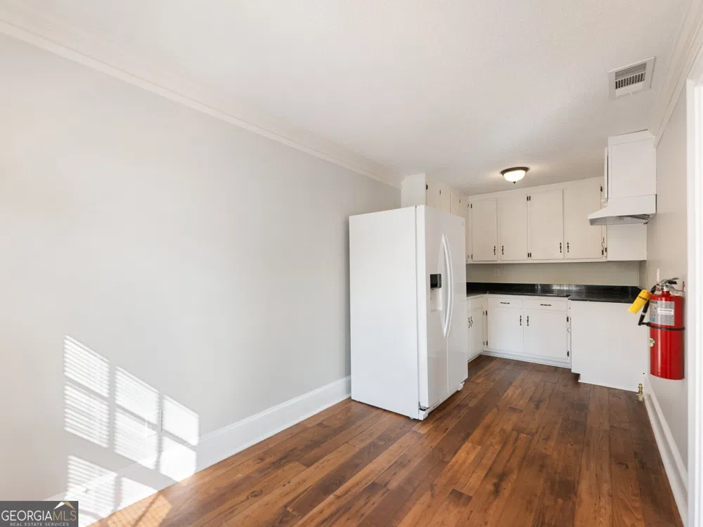 245 W Moreno ST Buford, GA 30518