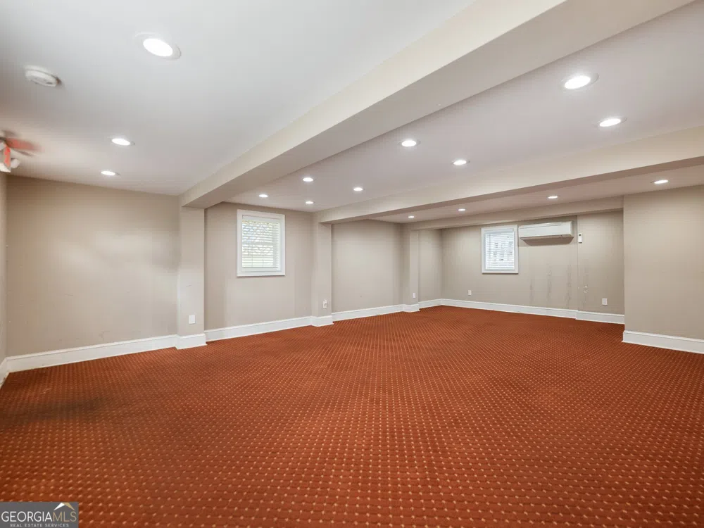 245 W Moreno ST Buford, GA 30518