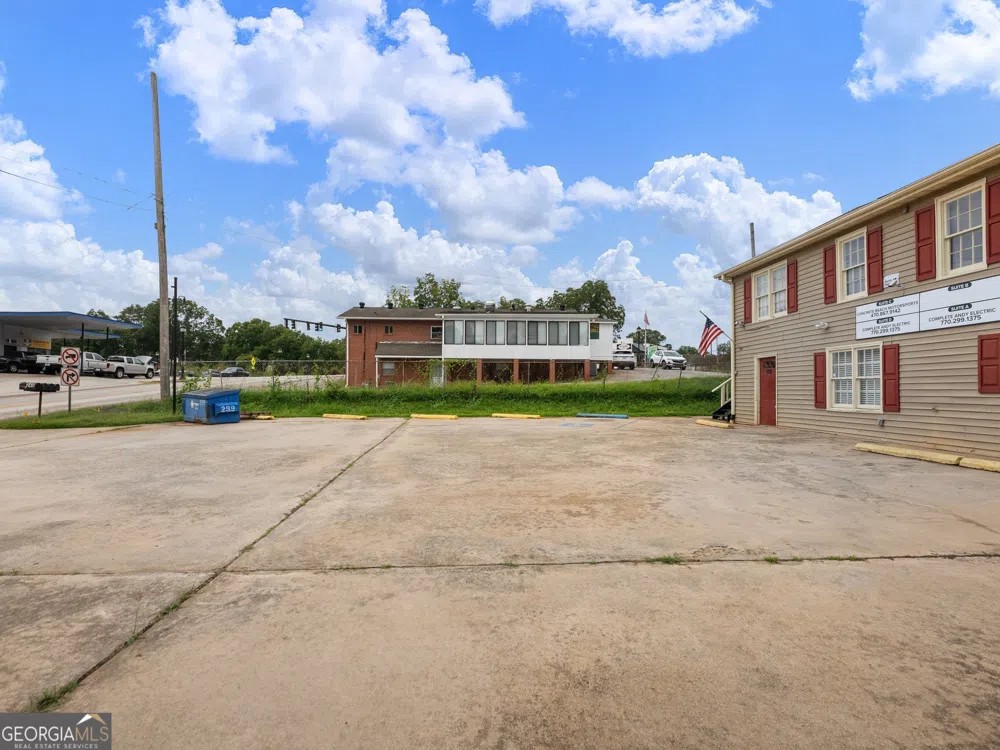245 W Moreno ST Buford, GA 30518
