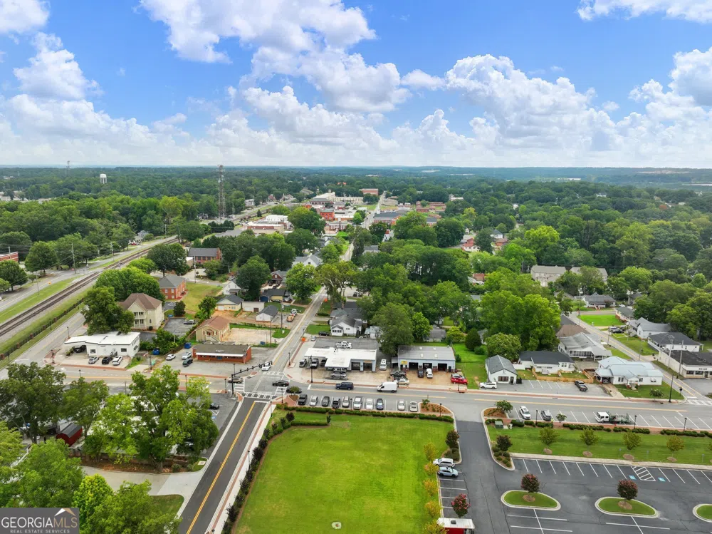 245 W Moreno ST Buford, GA 30518
