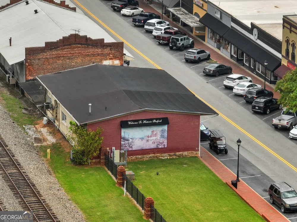 245 W Moreno ST Buford, GA 30518
