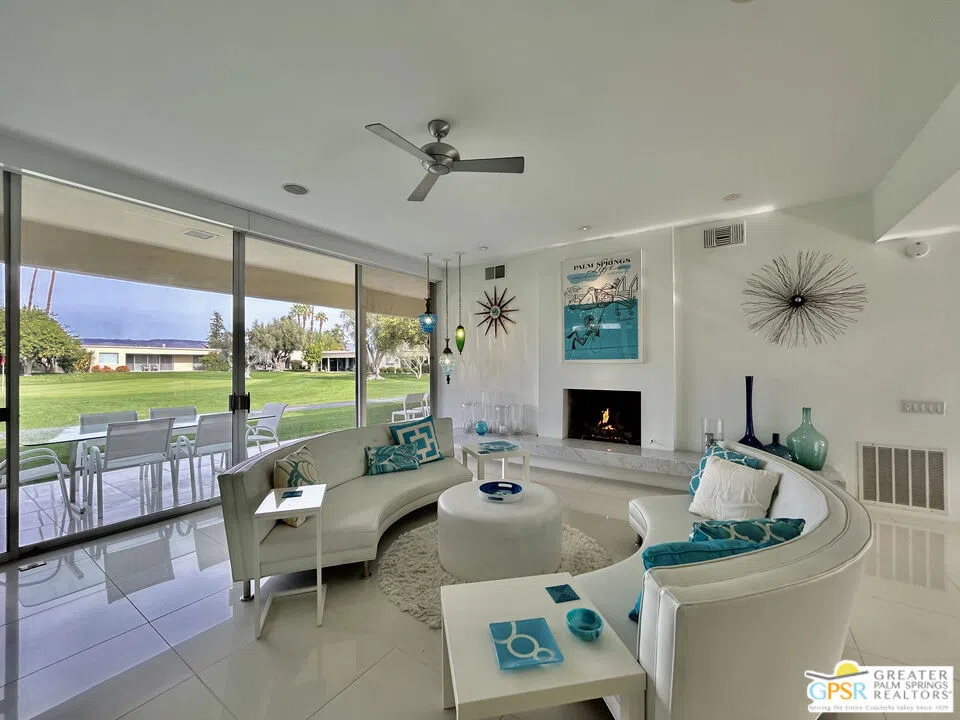 16 Lakeview Circle Palm Springs, CA 92264