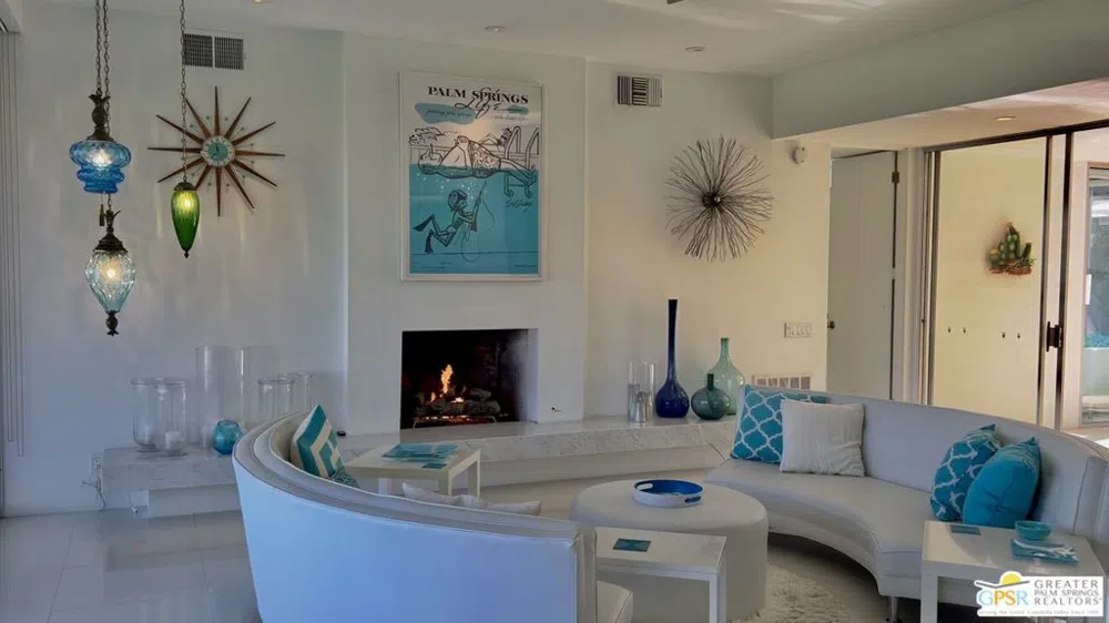 16 Lakeview Circle Palm Springs, CA 92264