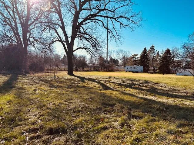 Shirley Drive Jackson, MI 49202
