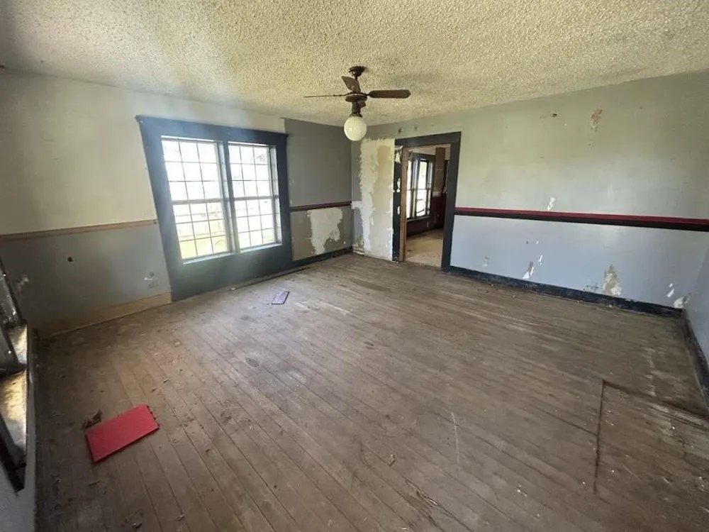 235 County Road 1407 Jacksonville, TX 75766