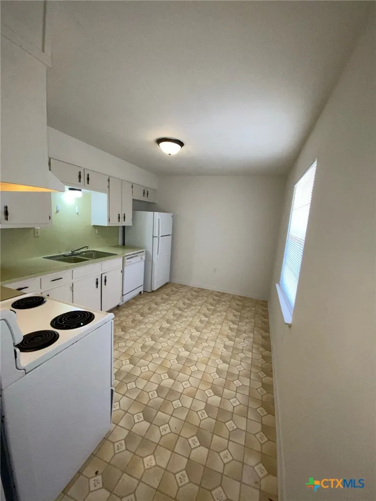 307 Sunset Ln Lane #6 Copperas Cove, TX 76522