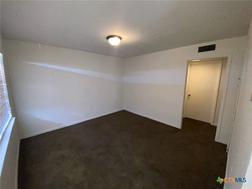307 Sunset Ln Lane #6 Copperas Cove, TX 76522