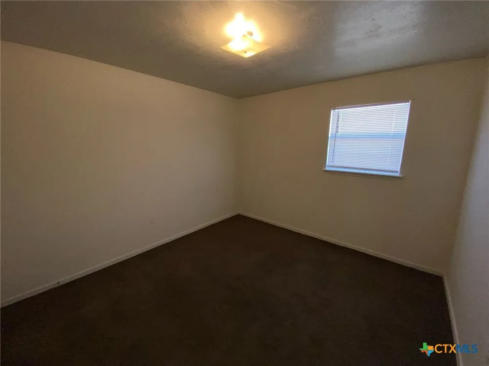 307 Sunset Ln Lane #6 Copperas Cove, TX 76522