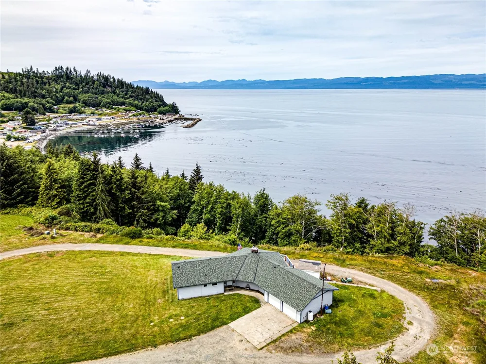 14568 Hwy 112 Sekiu, WA 98381