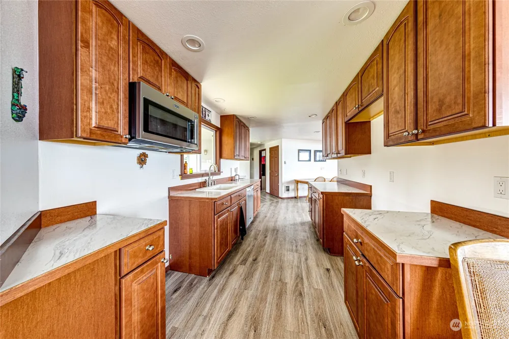 14568 Hwy 112 Sekiu, WA 98381