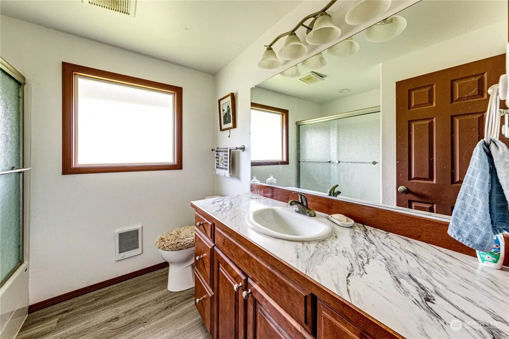 14568 Hwy 112 Sekiu, WA 98381