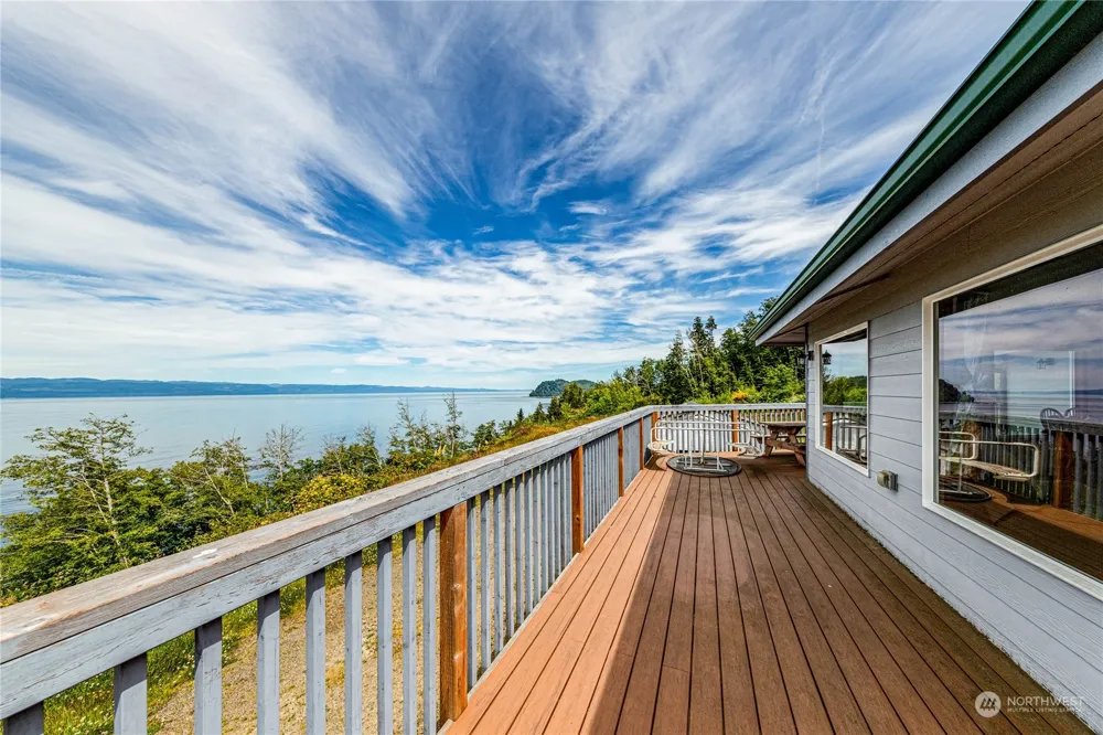 14568 Hwy 112 Sekiu, WA 98381