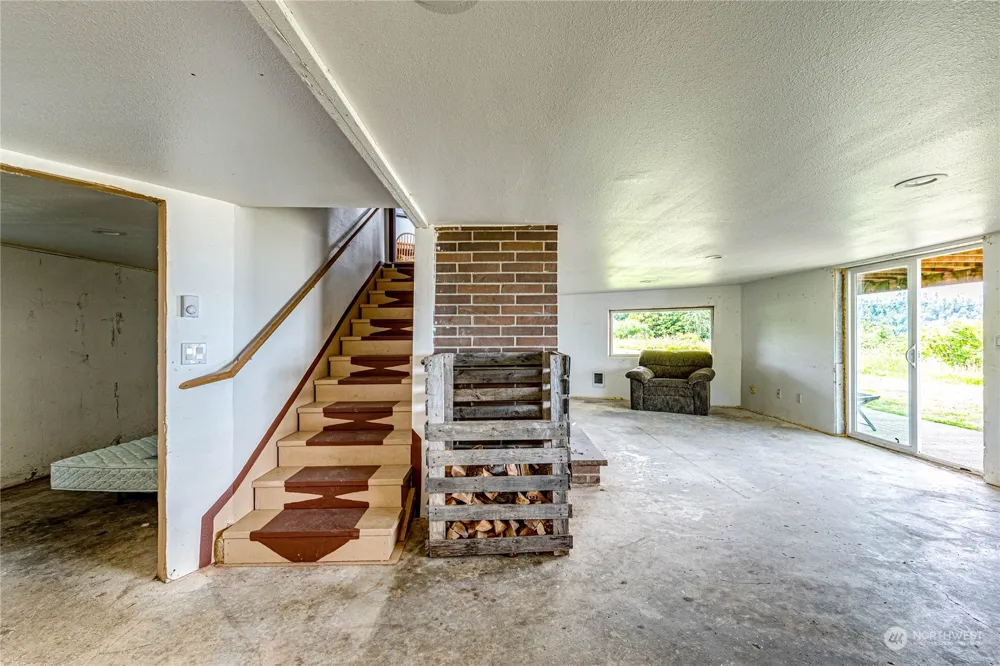 14568 Hwy 112 Sekiu, WA 98381