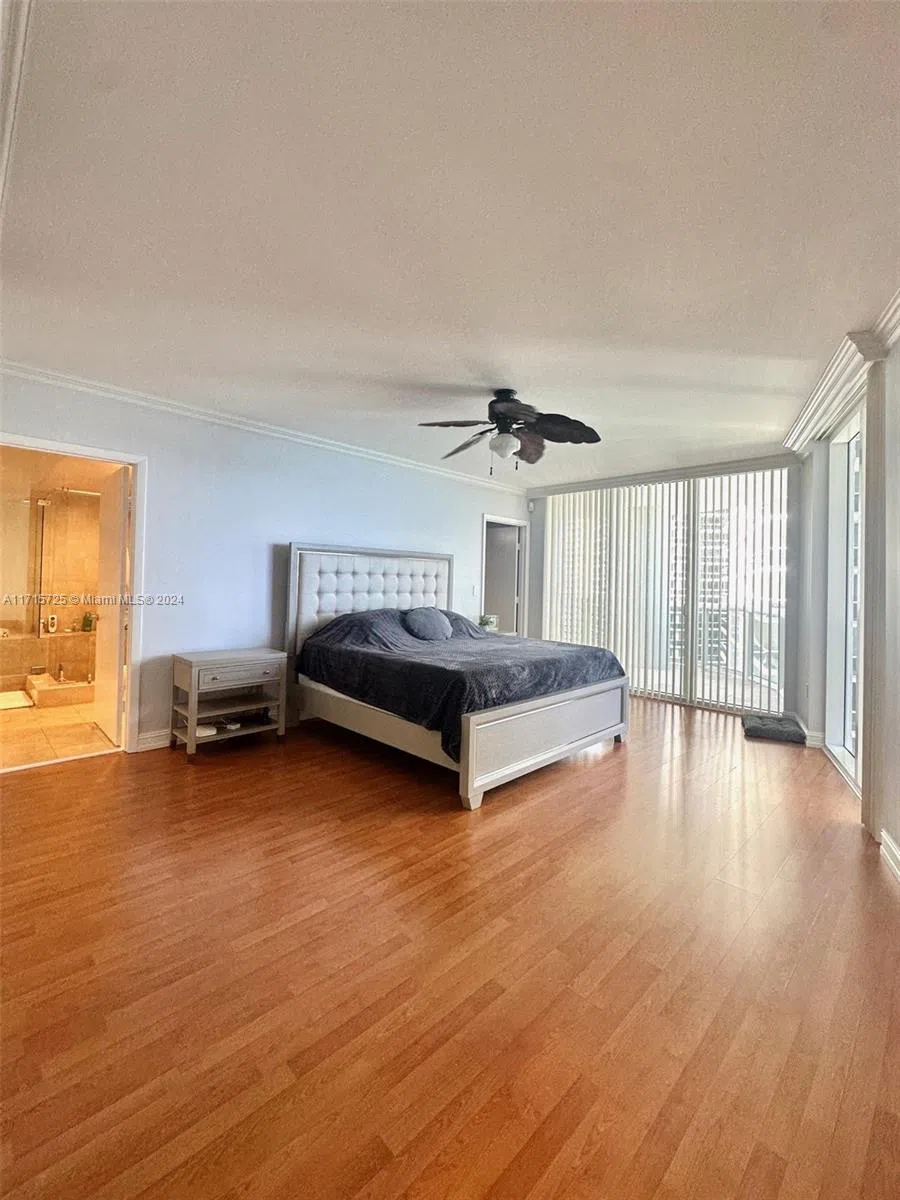 1850 S Ocean Dr #3310 Hallandale Beach, FL 33009