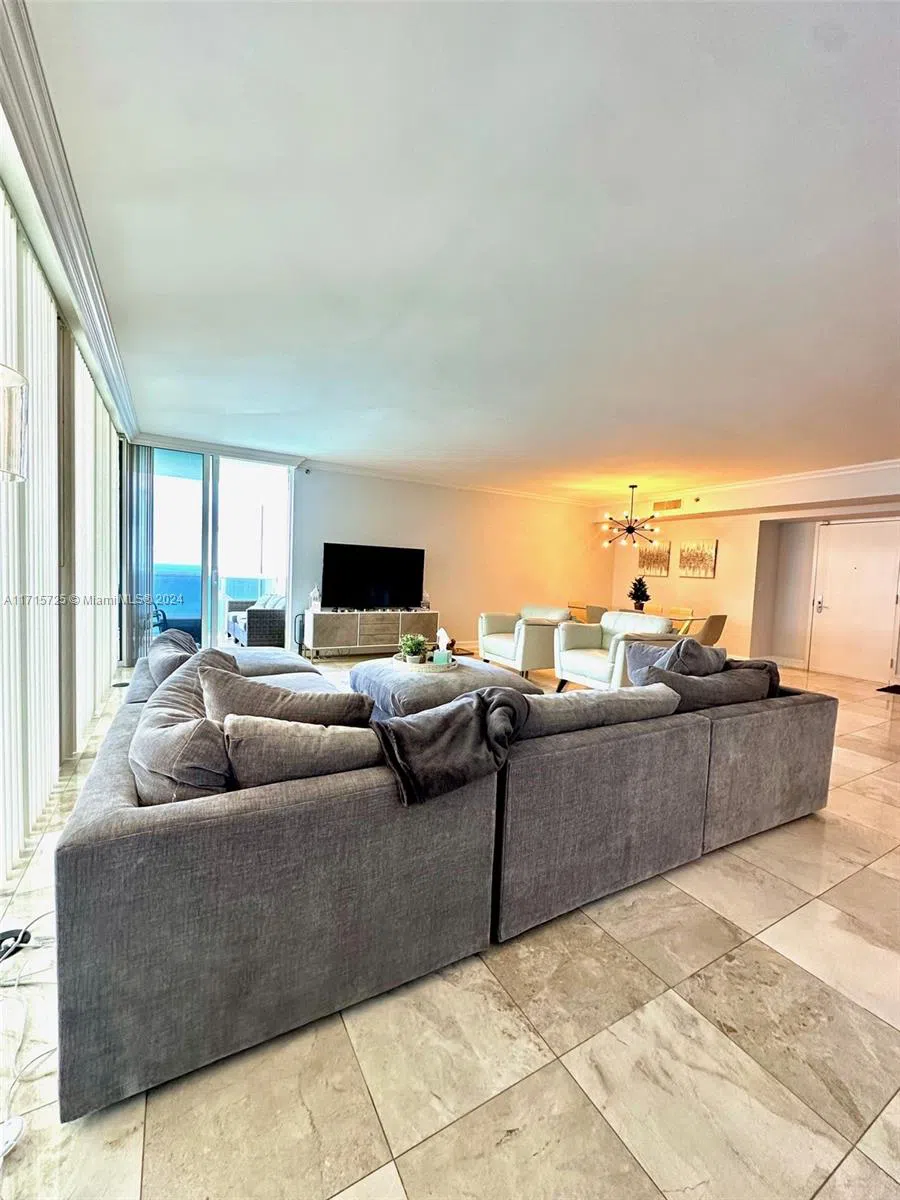 1850 S Ocean Dr #3310 Hallandale Beach, FL 33009