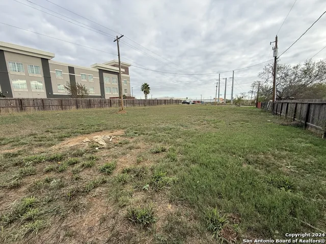 0 BMT Drive Jourdanton, TX 78064