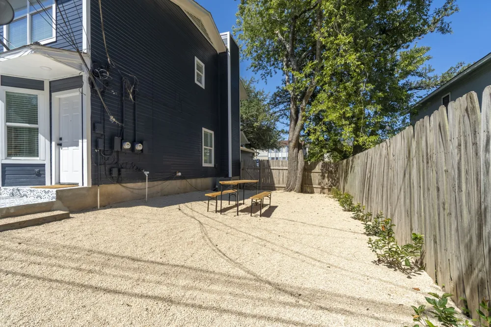 2101 Kirksey Drive #A Austin, TX 78741