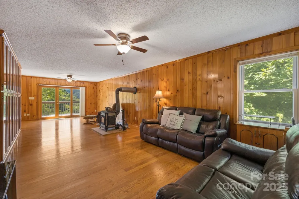 505 Old Home Place Drive Marshall, NC 28753