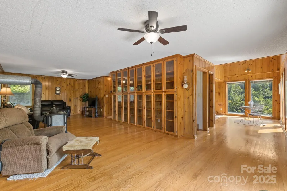 505 Old Home Place Drive Marshall, NC 28753