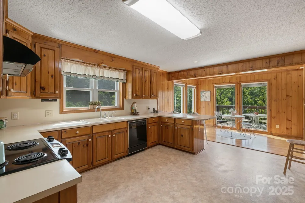 505 Old Home Place Drive Marshall, NC 28753