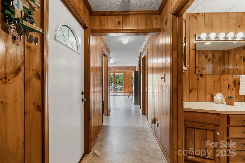 505 Old Home Place Drive Marshall, NC 28753