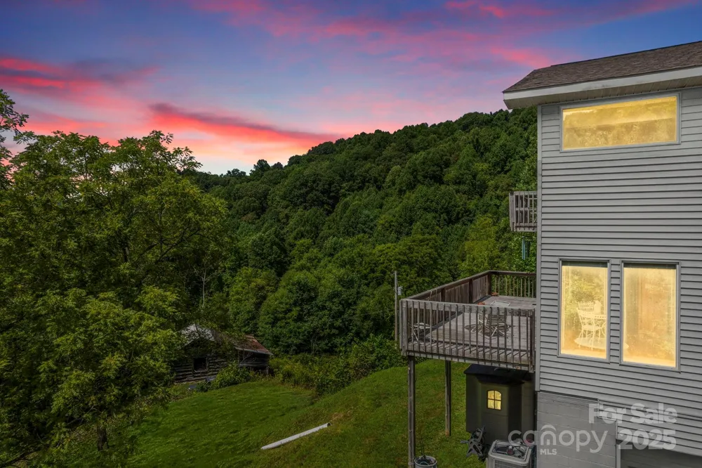 505 Old Home Place Drive Marshall, NC 28753