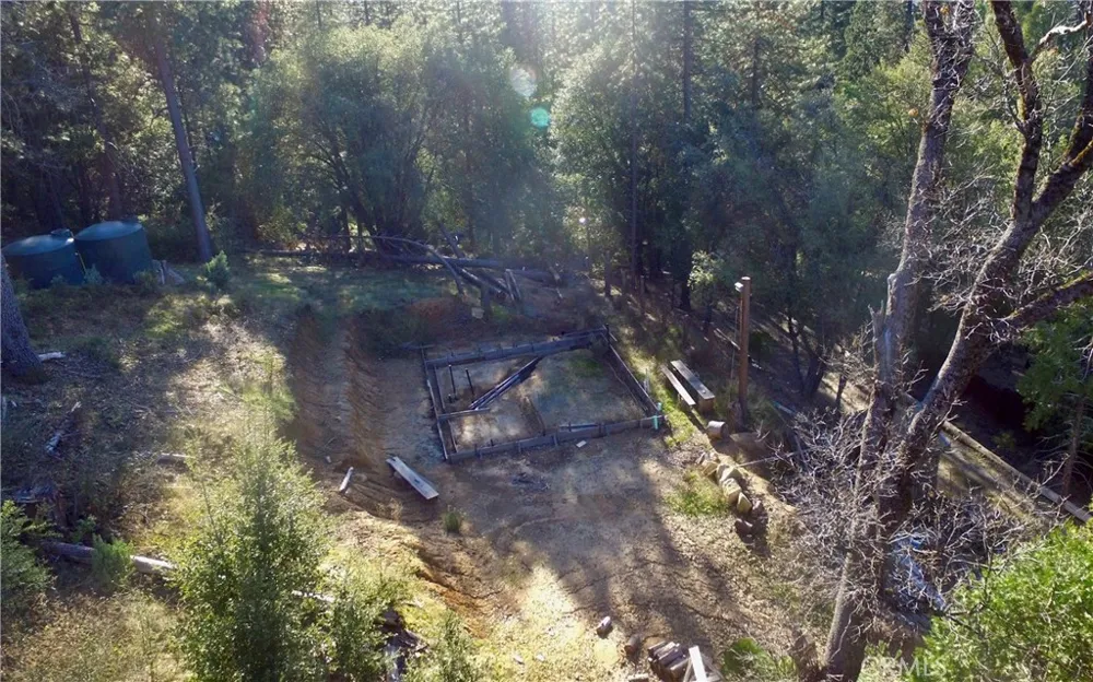 50963 Chu Ranch Road Oakhurst, CA 93644