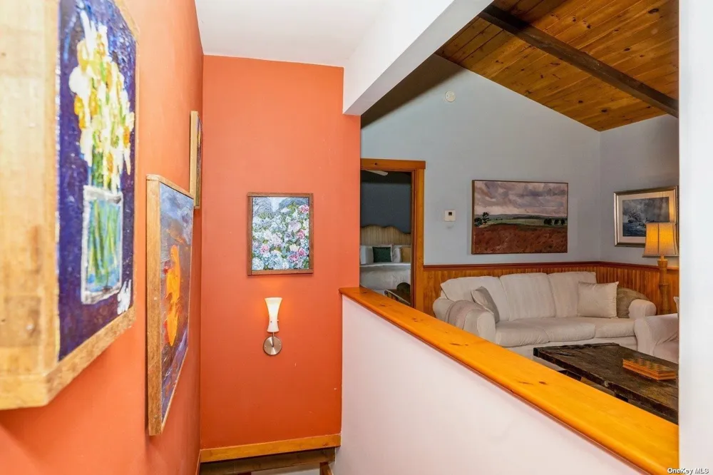 292 Little Fresh Pond Road Southampton, NY 11968