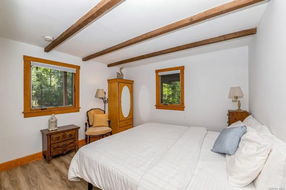 292 Little Fresh Pond Road Southampton, NY 11968