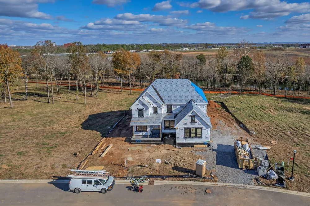 2046 Queenie Johns Dr Murfreesboro, TN 37128