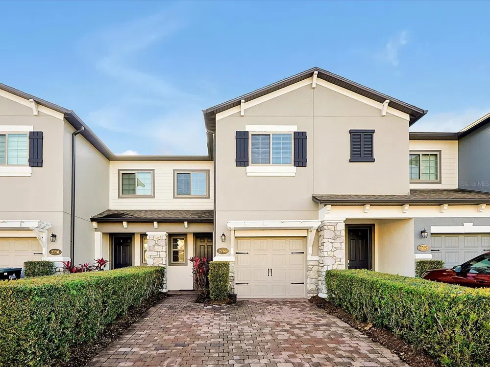 2766 WHITE ISLE LANE Orlando, FL 32825