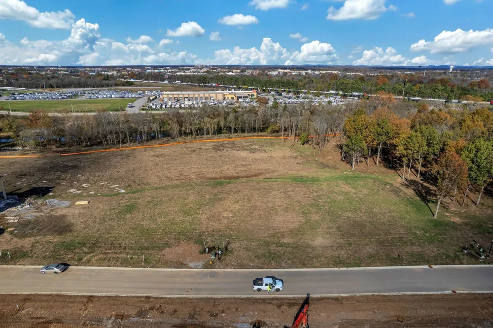 2038 Queenie Johns Dr Murfreesboro, TN 37128