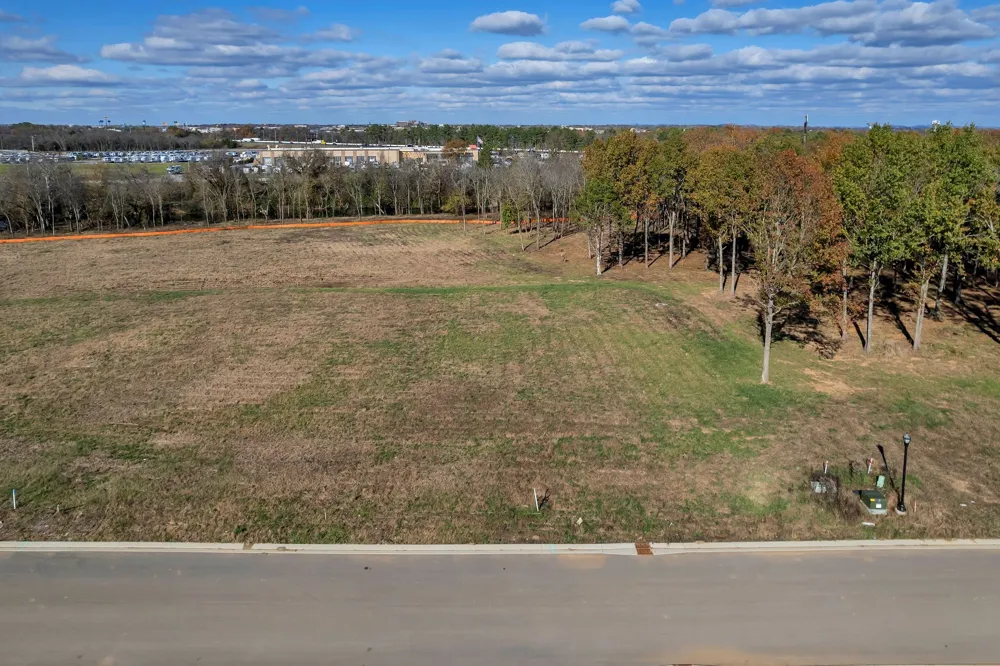 2026 Queenie Johns Dr Murfreesboro, TN 37128