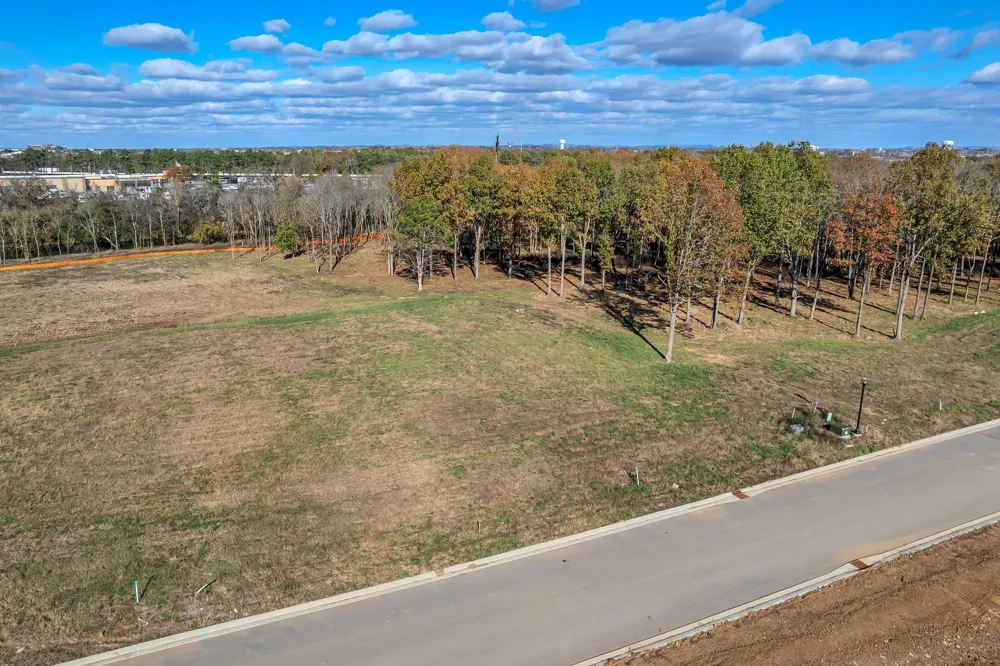 2022 Queenie Johns Dr Murfreesboro, TN 37128