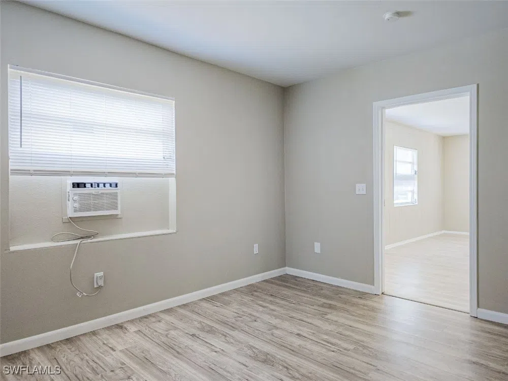 ROBERTS STREET Mims, FL 32754