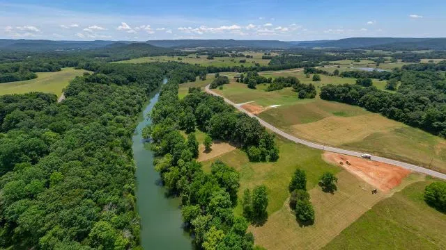 49 Hidden River Road Rock Island, TN 38581