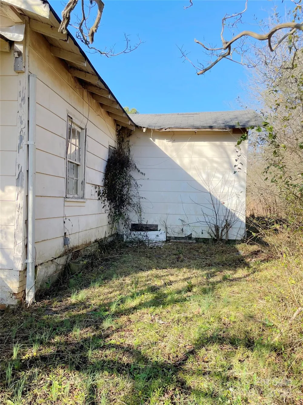 32 Tell Davidson Road Chesterfield, SC 29709