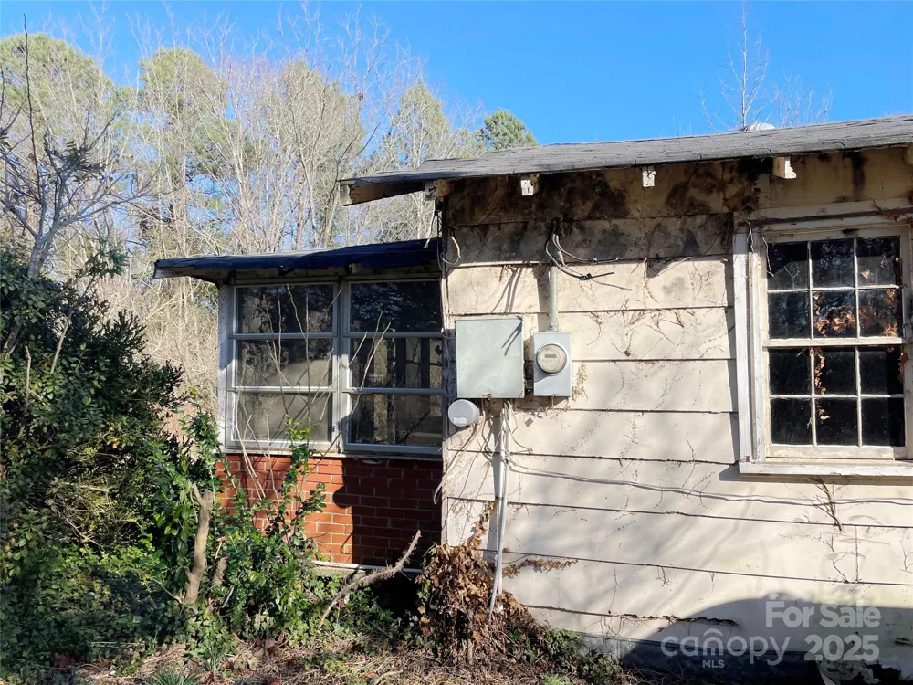 32 Tell Davidson Road Chesterfield, SC 29709